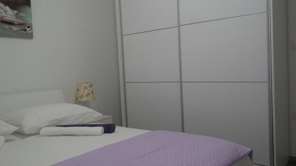 Apartment Vedran Kaštela Екстериор снимка